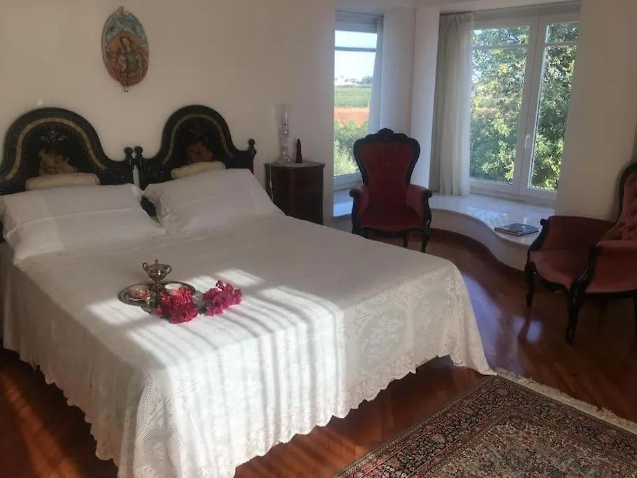 Villa Degli Artisti Marsala 0*,  Italien